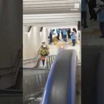 東大前駅切りつけ事件　男性追いかけ複数回切りつけ、強い殺意か #毎日新聞 #shorts